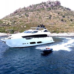 2019' Sunseeker 95 Yacht-images-32