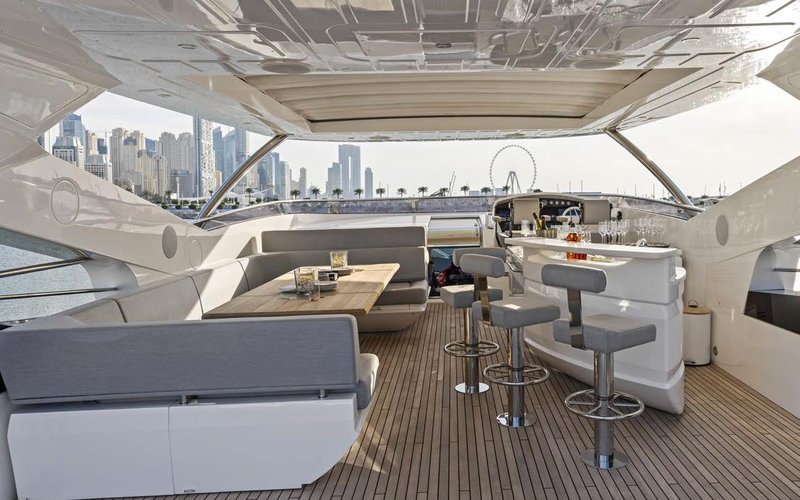 2019' Sunseeker 95 Yacht-images-33