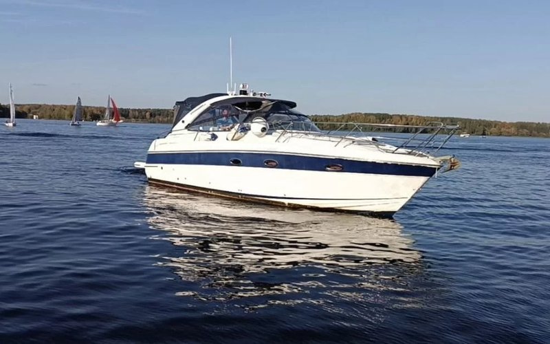 Bavaria33Sport_01