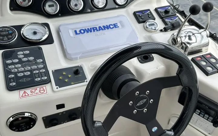 Bavaria33Sport_15