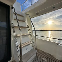 Beneteau_Swift_Trawler44_29