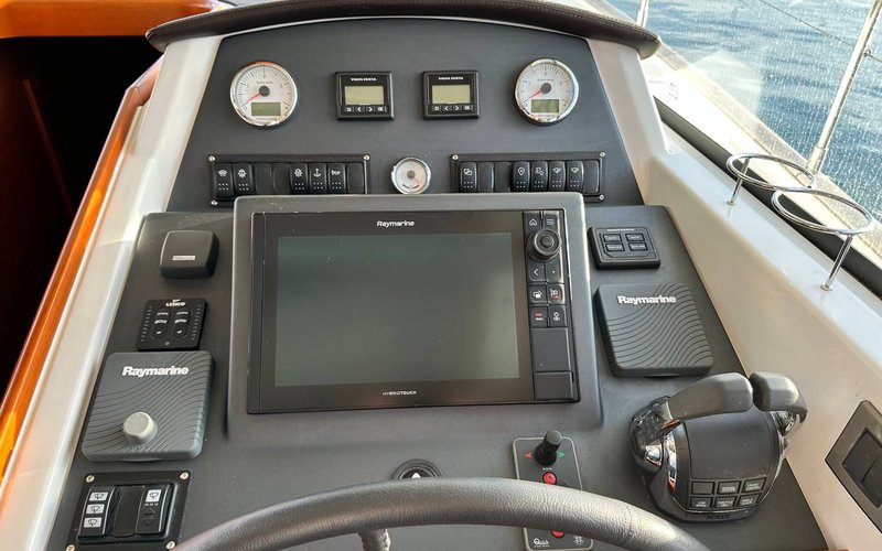 Beneteau_Swift_Trawler44_48
