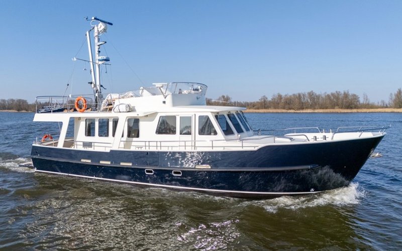 De Alm Trawler 1600AD_1